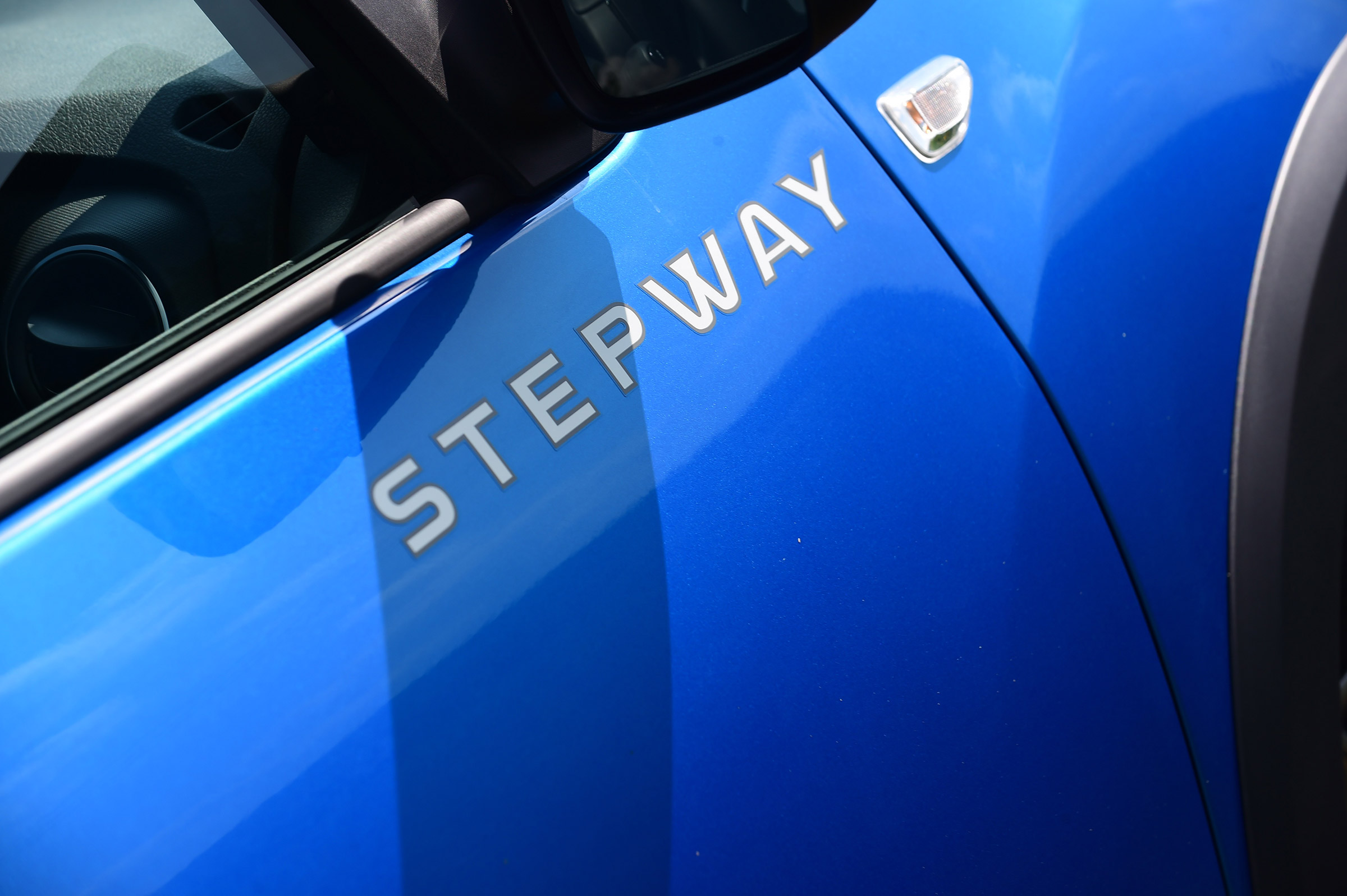 If you’re considering a Logan MCV Stepway, you should also research the Fiat Tipo Estate and the Skoda Fabia Estate