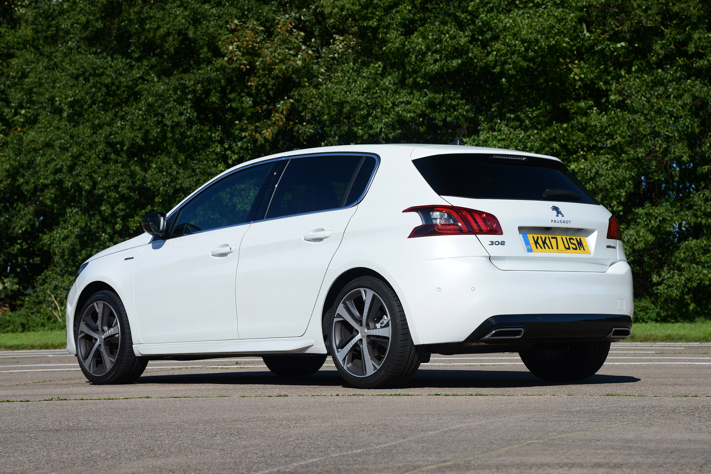 Although not the last word in handling prowess, the 308 is very smooth and comfortable