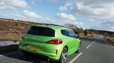 Large 19-inch alloy wheels and tyres ensure plenty of grip, while adjustable suspension is fitted as standard