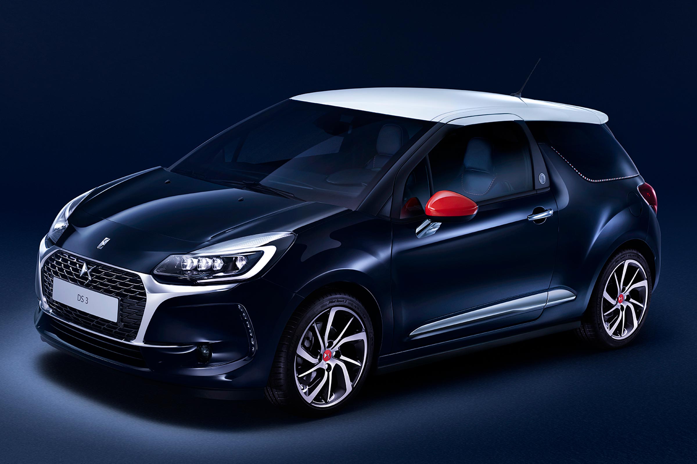DS 3 Ines de la Fressange