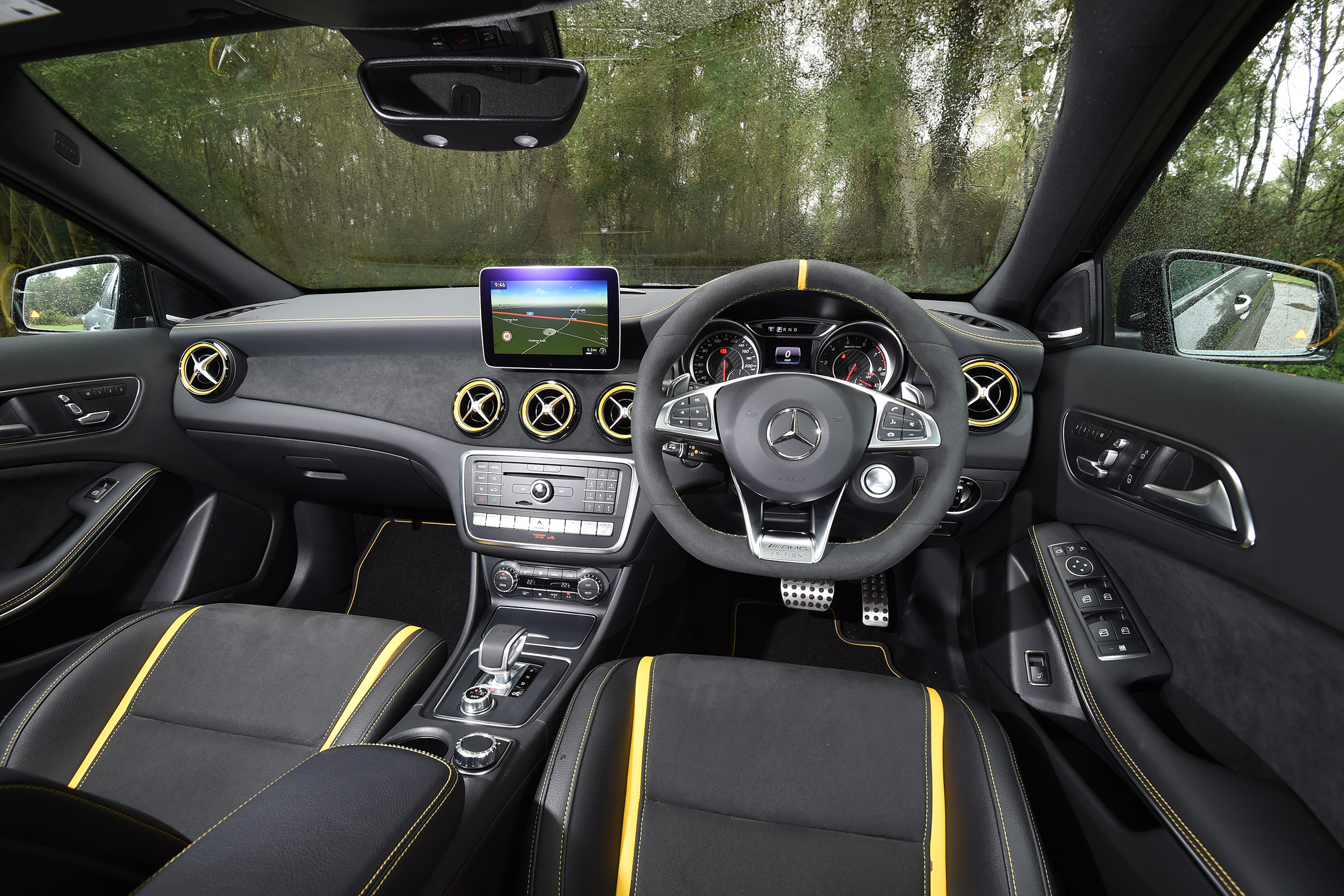 The upgraded Nappa leather sports steering wheel is also great to hold
