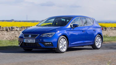 SEAT Leon driving