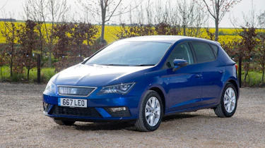 SEAT Leon in blue