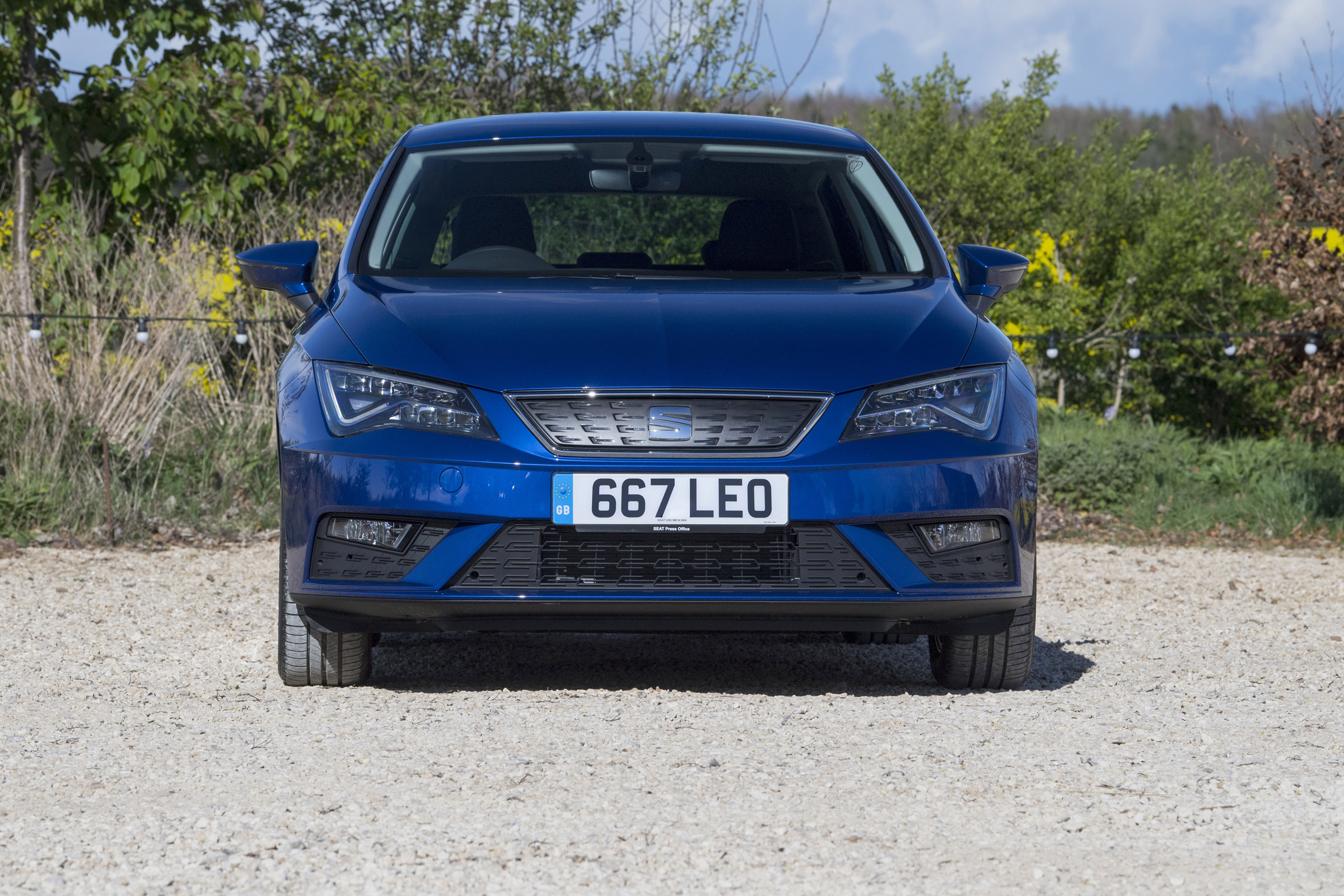 SEAT Leon front view