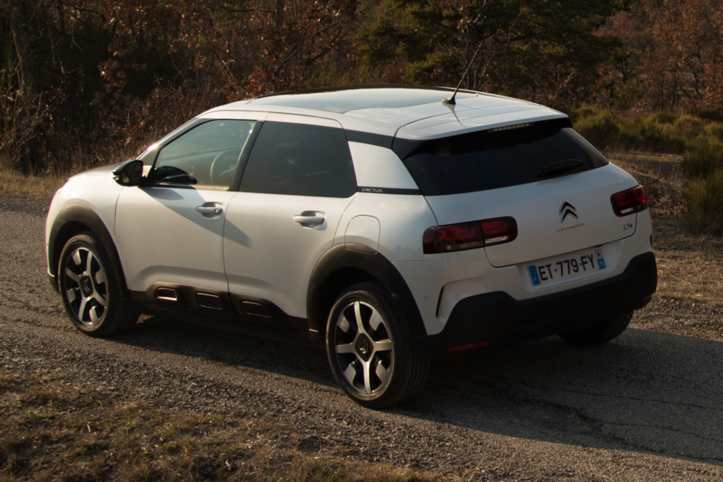 The only diesel available produces 97bhp and is capable of returning 76.3mpg