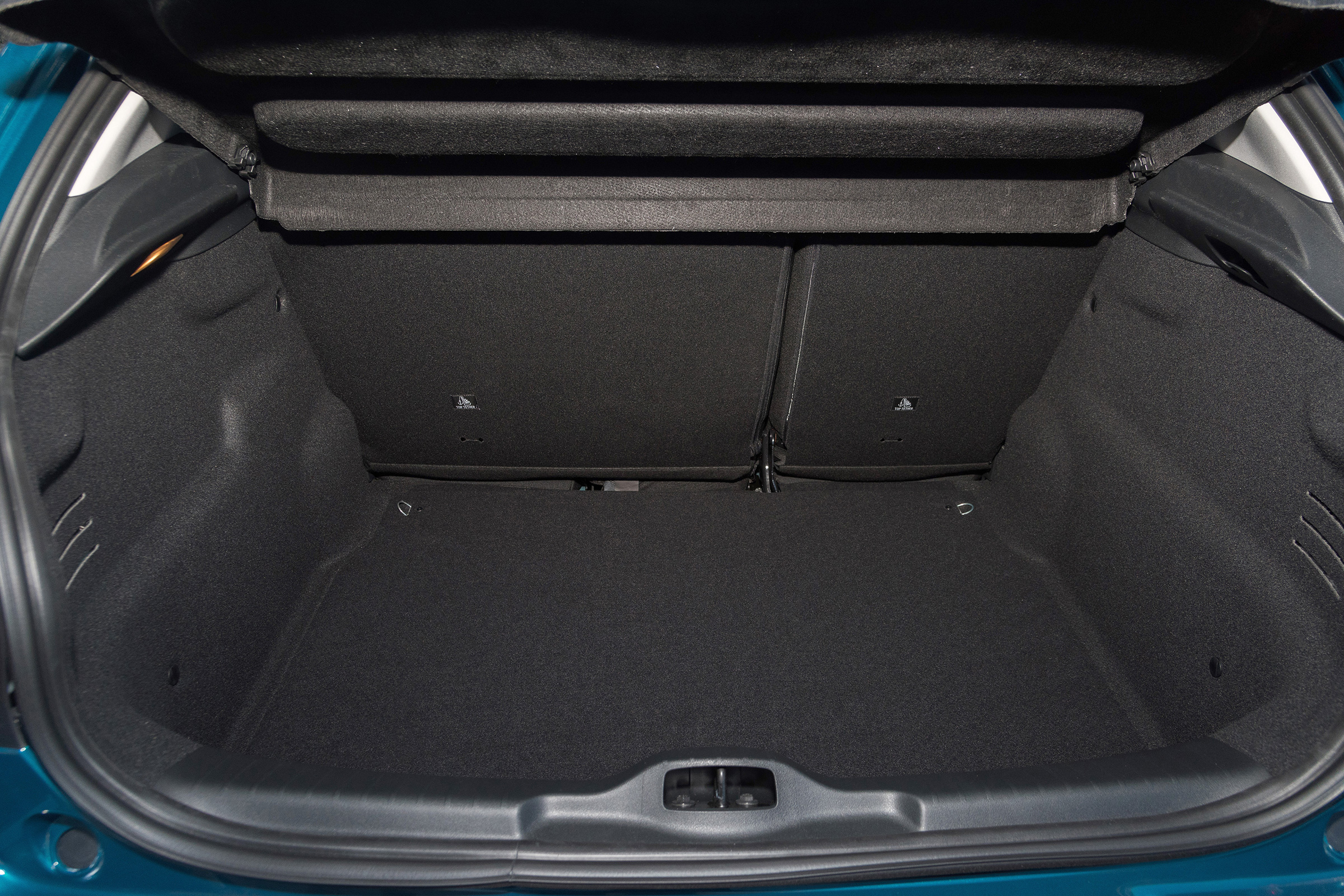 The boot is a usable, square shape with no obvious protrusions to make loading awkward