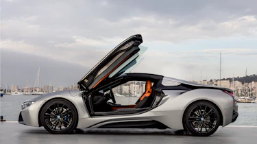 However, thanks to its plug-in hybrid power system, the i8 has another trick up its sleeve