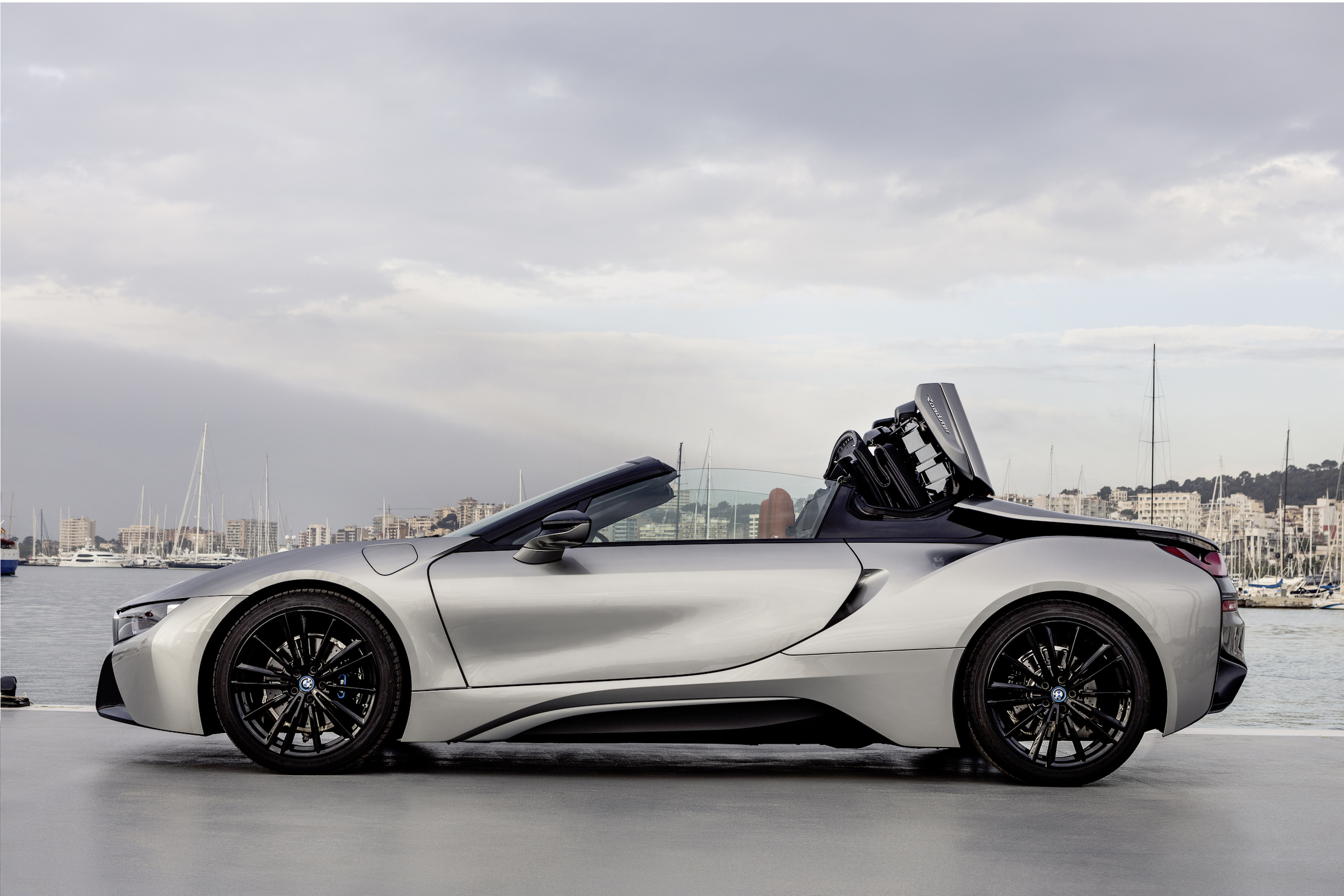...which offers a top speed of 75mph