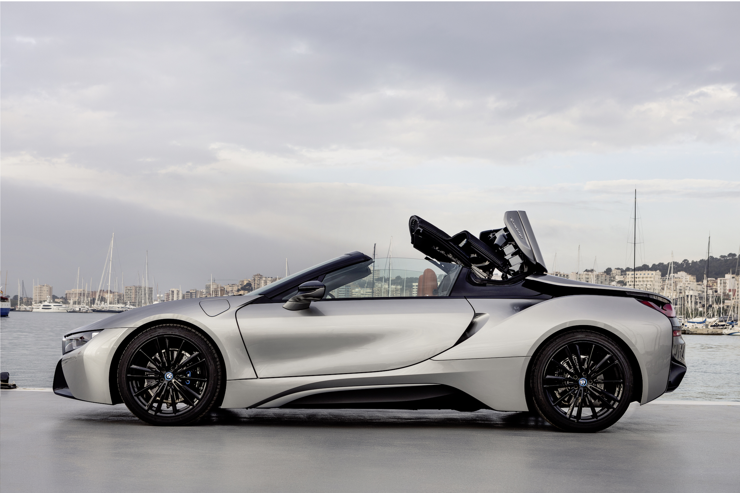 A lithium-ion battery pack has enough capacity for a 33-mile range in electric-only mode...