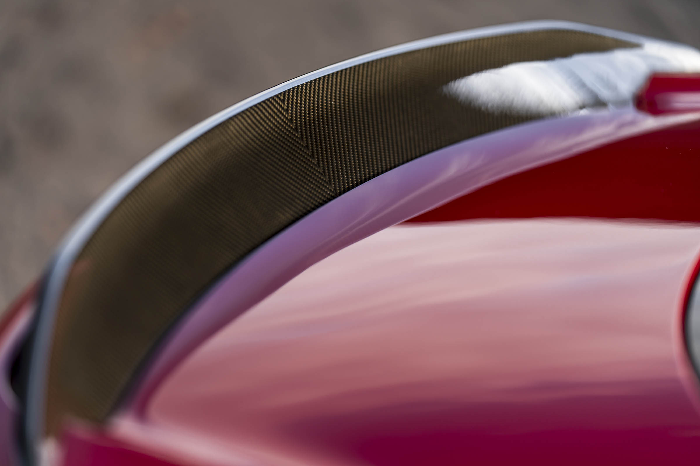 Aston Martin DBS Superleggera spoiler