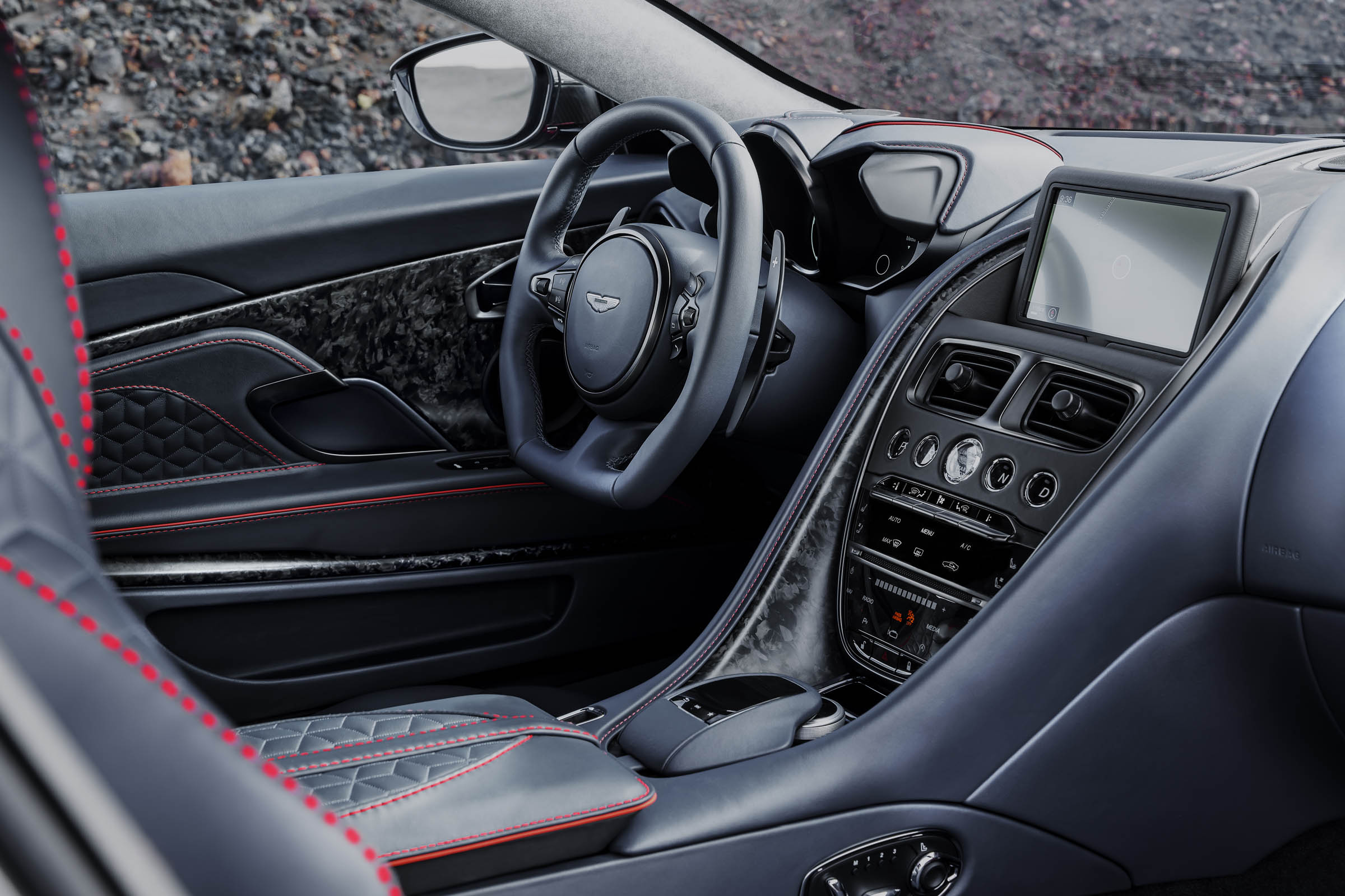 Aston Martin DBS Superleggera dashboard