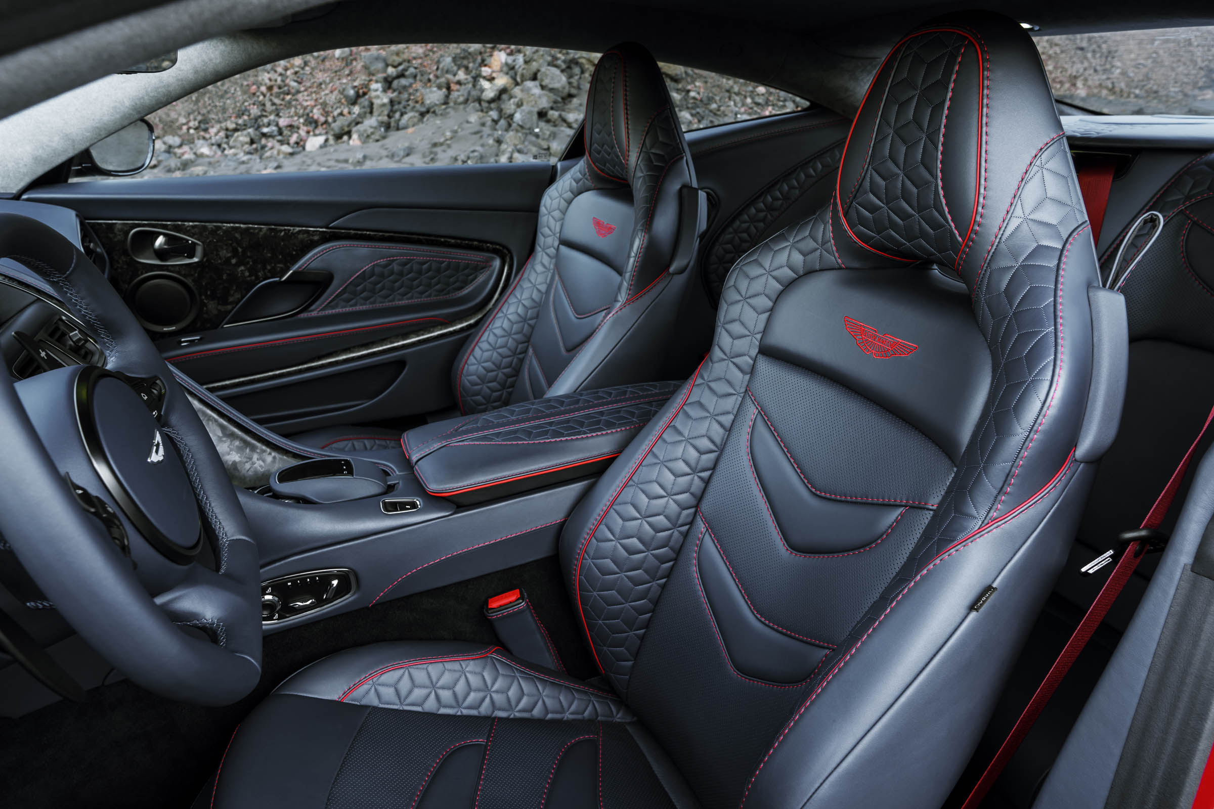 Aston Martin DBS Superleggera interior