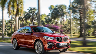 BMW X4 tracking shot, front right