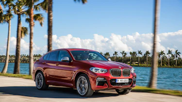 BMW X4 tracking shot, front left