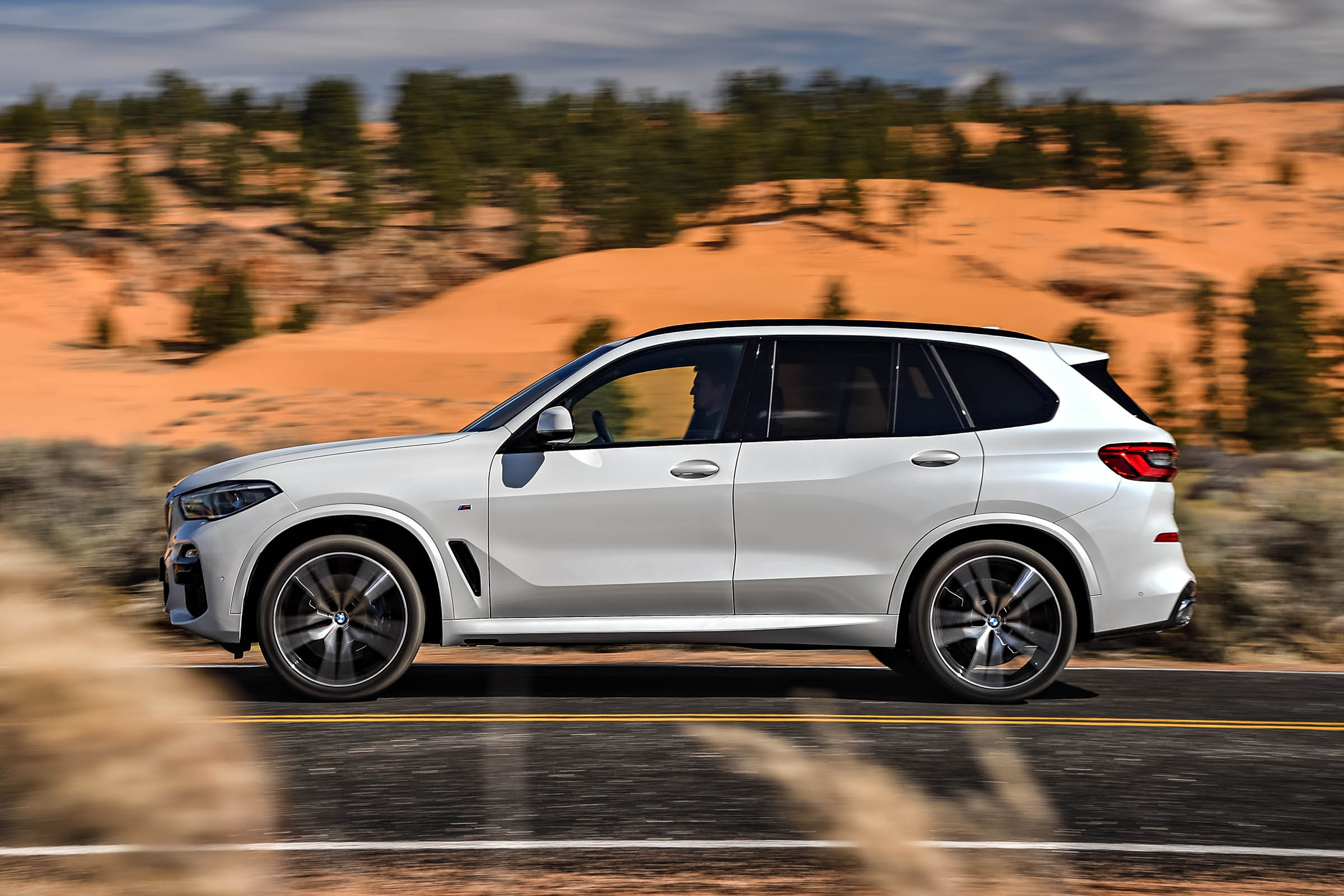 BMW X5 fly-by