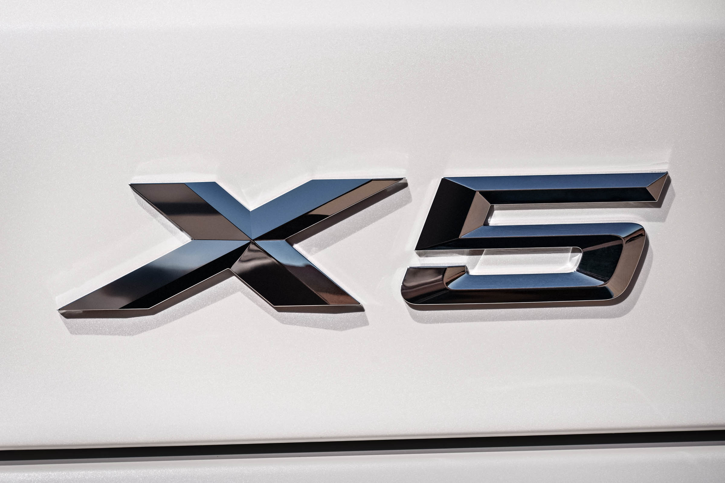 BMW X5 badge