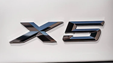 BMW X5 badge
