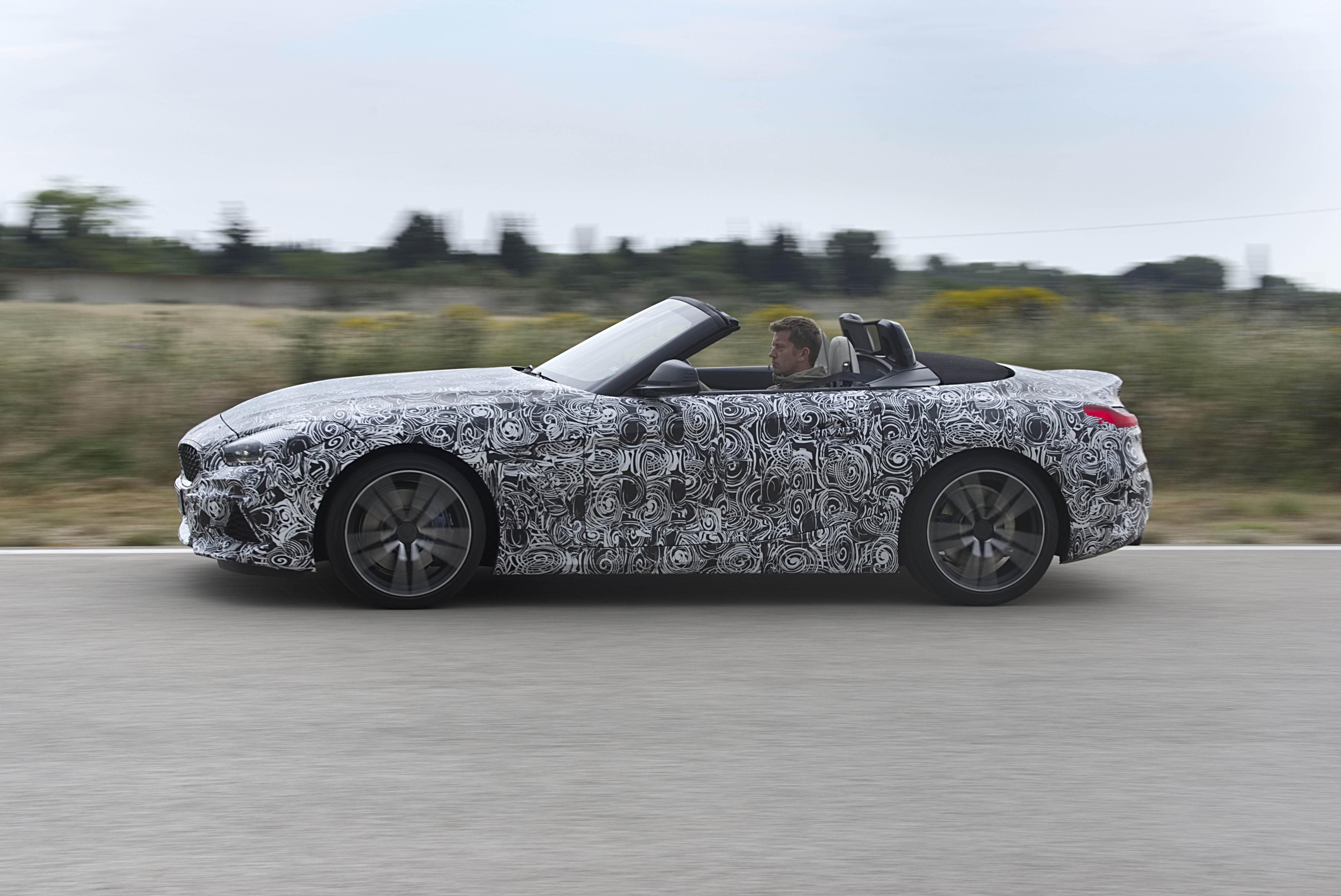 We expect the M40i version of the new Z4 to do 0-62mph in 4.5 seconds
