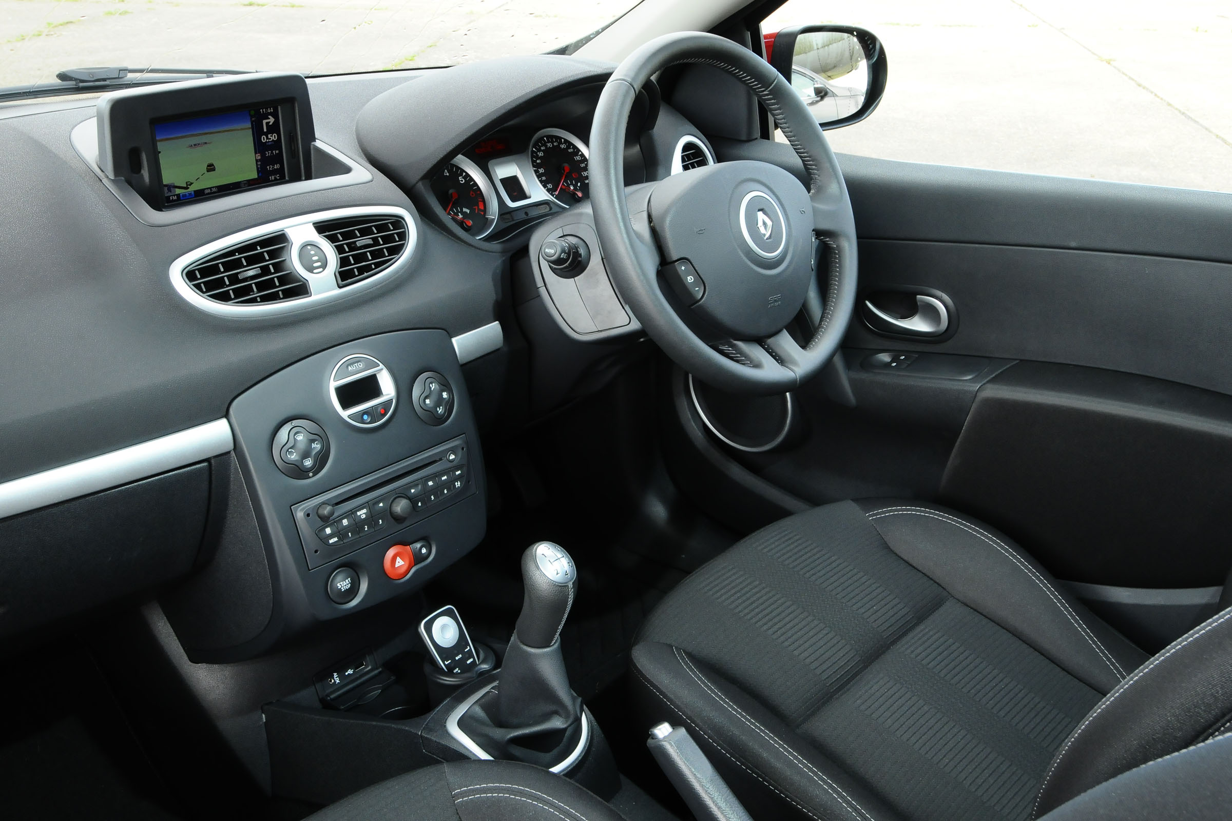 Renault Clio interior
