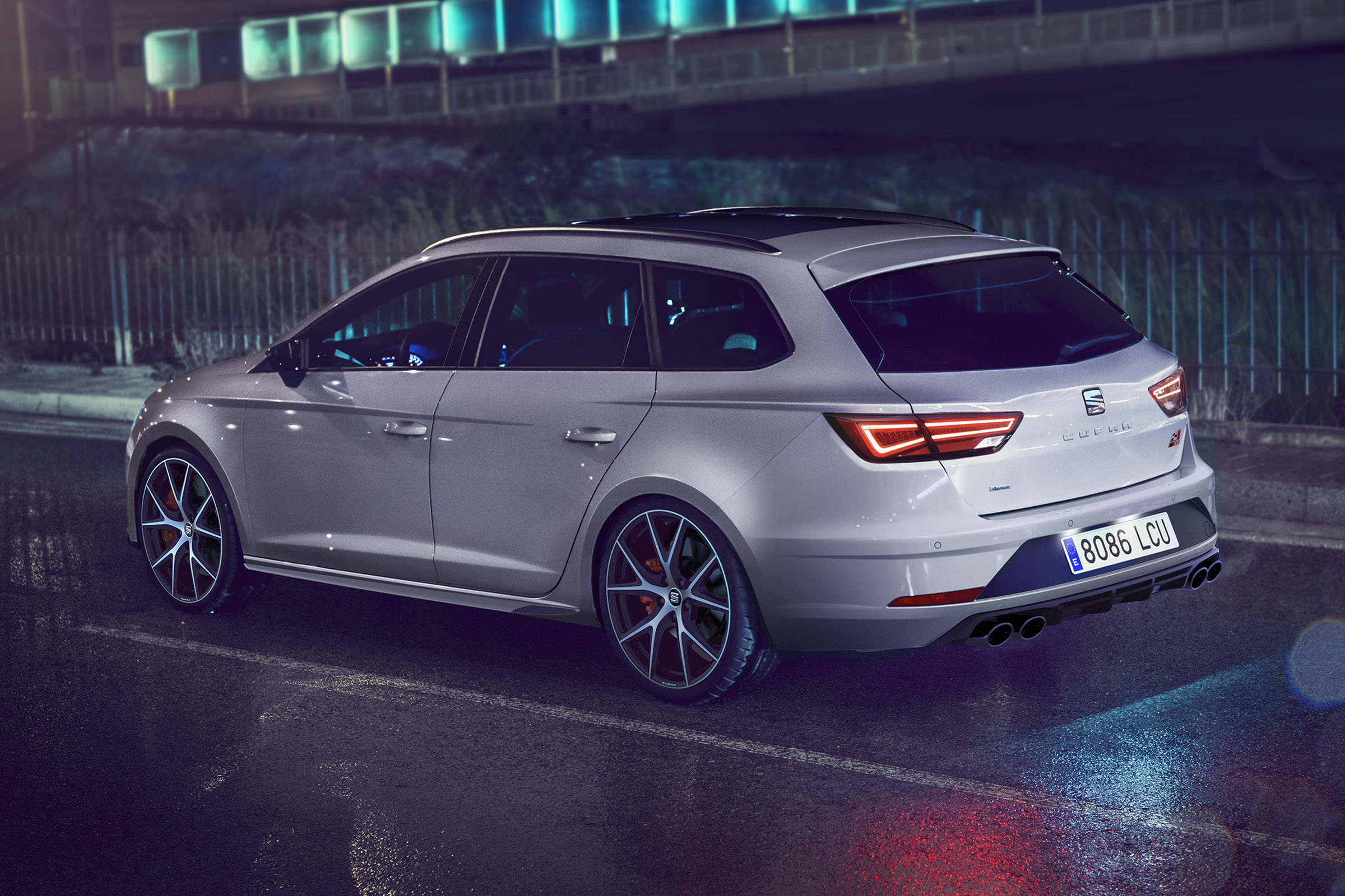 2018 SEAT Leon ST Cupra Carbon Edition rear