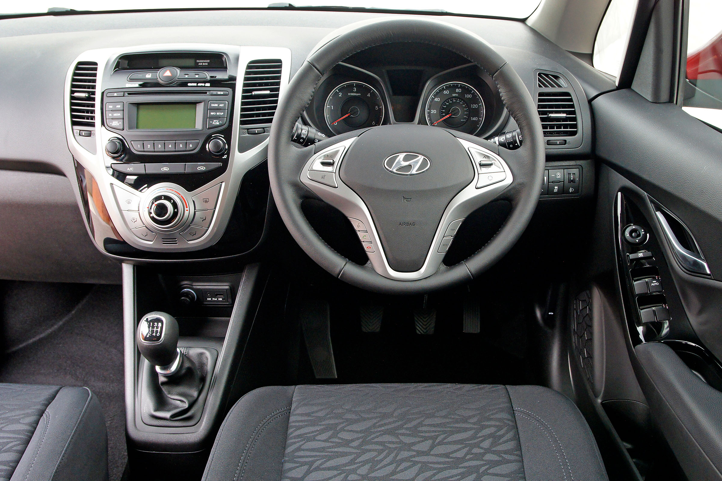 Hyundai ix20 interior