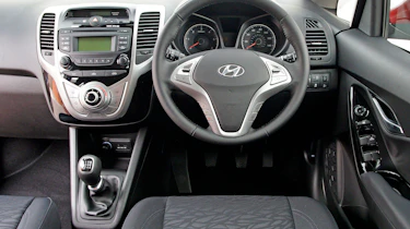 Hyundai ix20 interior