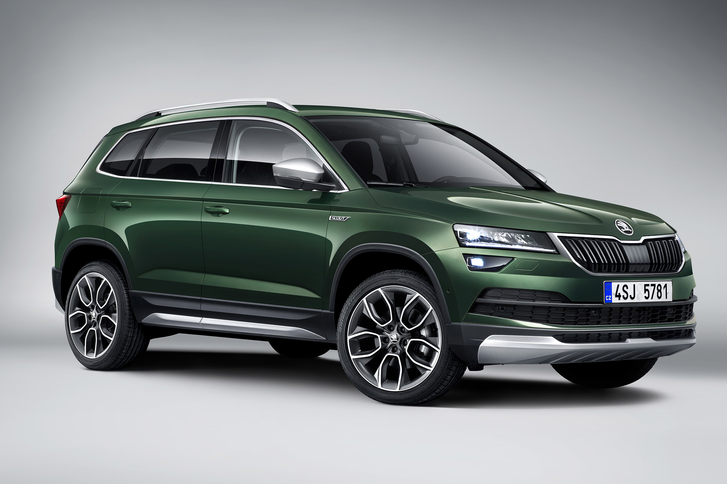 Skoda Karoq Scout front