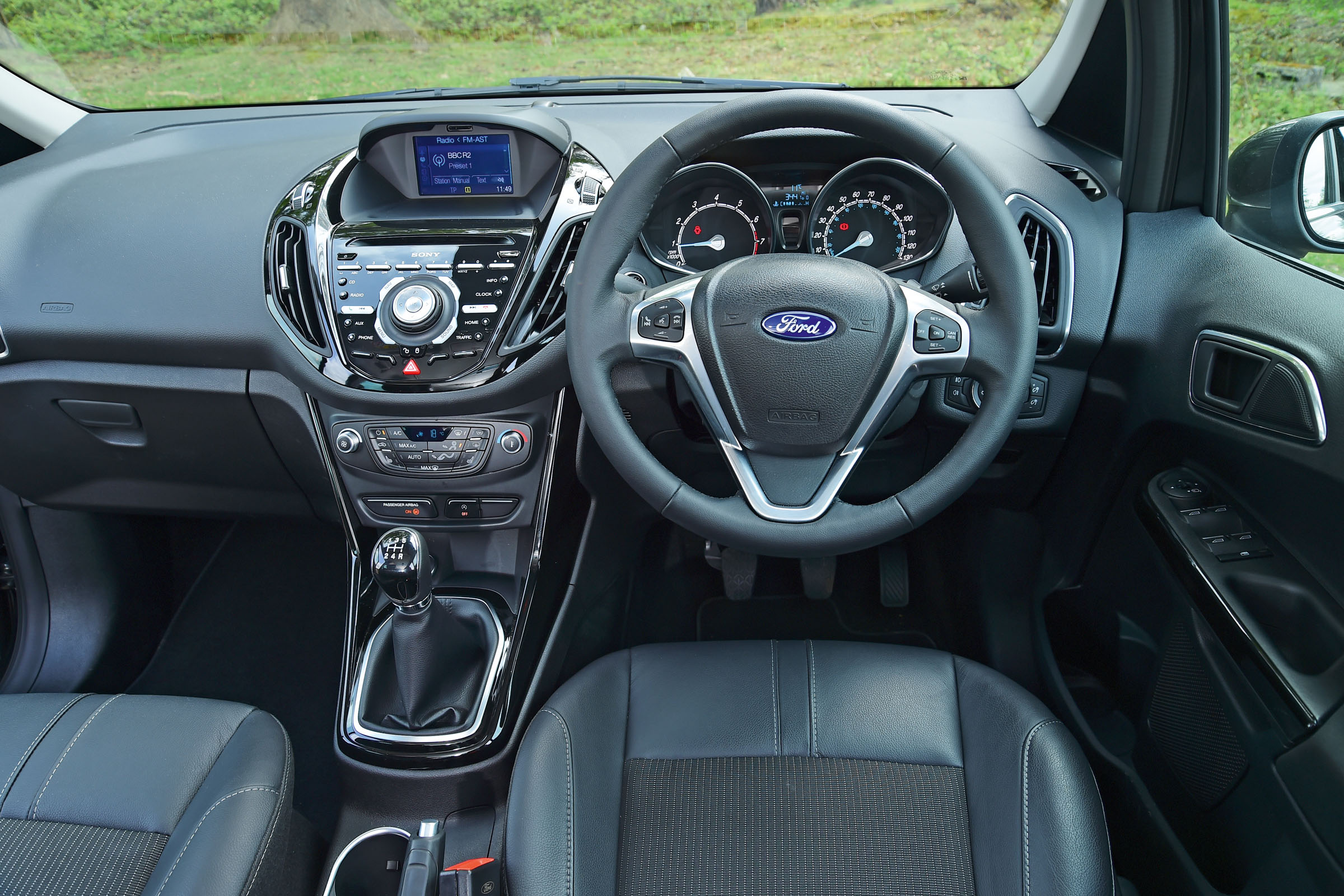 Ford B-MAX interior