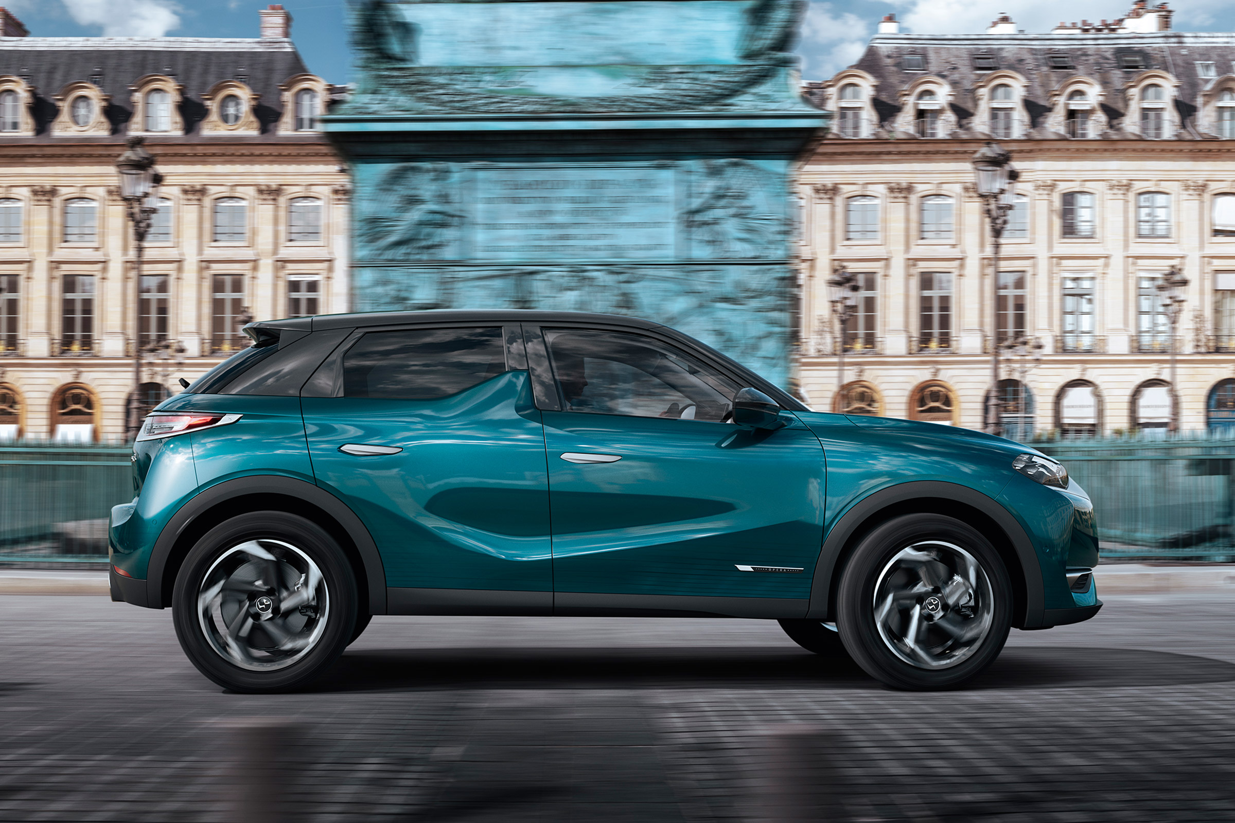 2019 DS 3 Crossback side