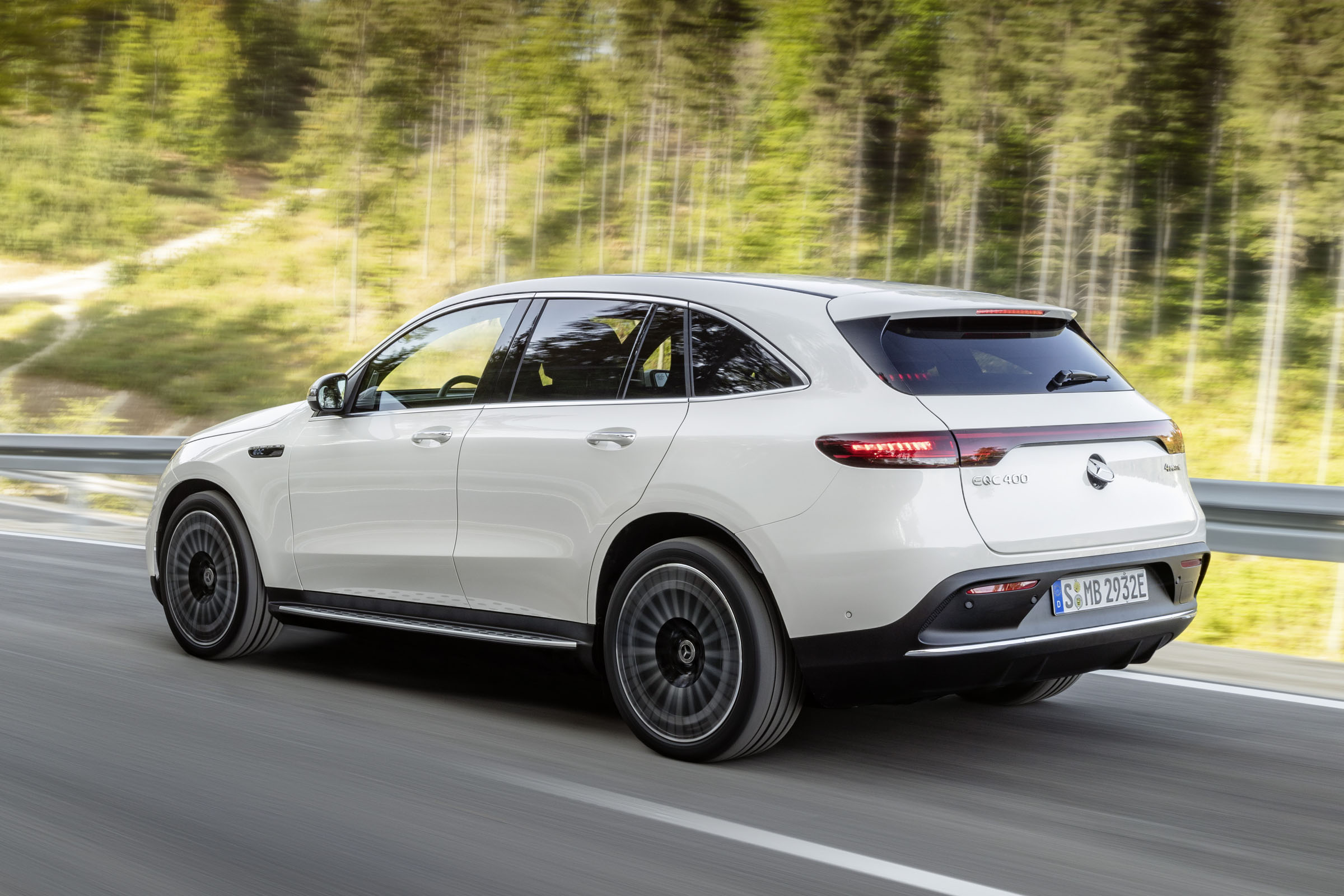 2019 Mercedes EQ C rear