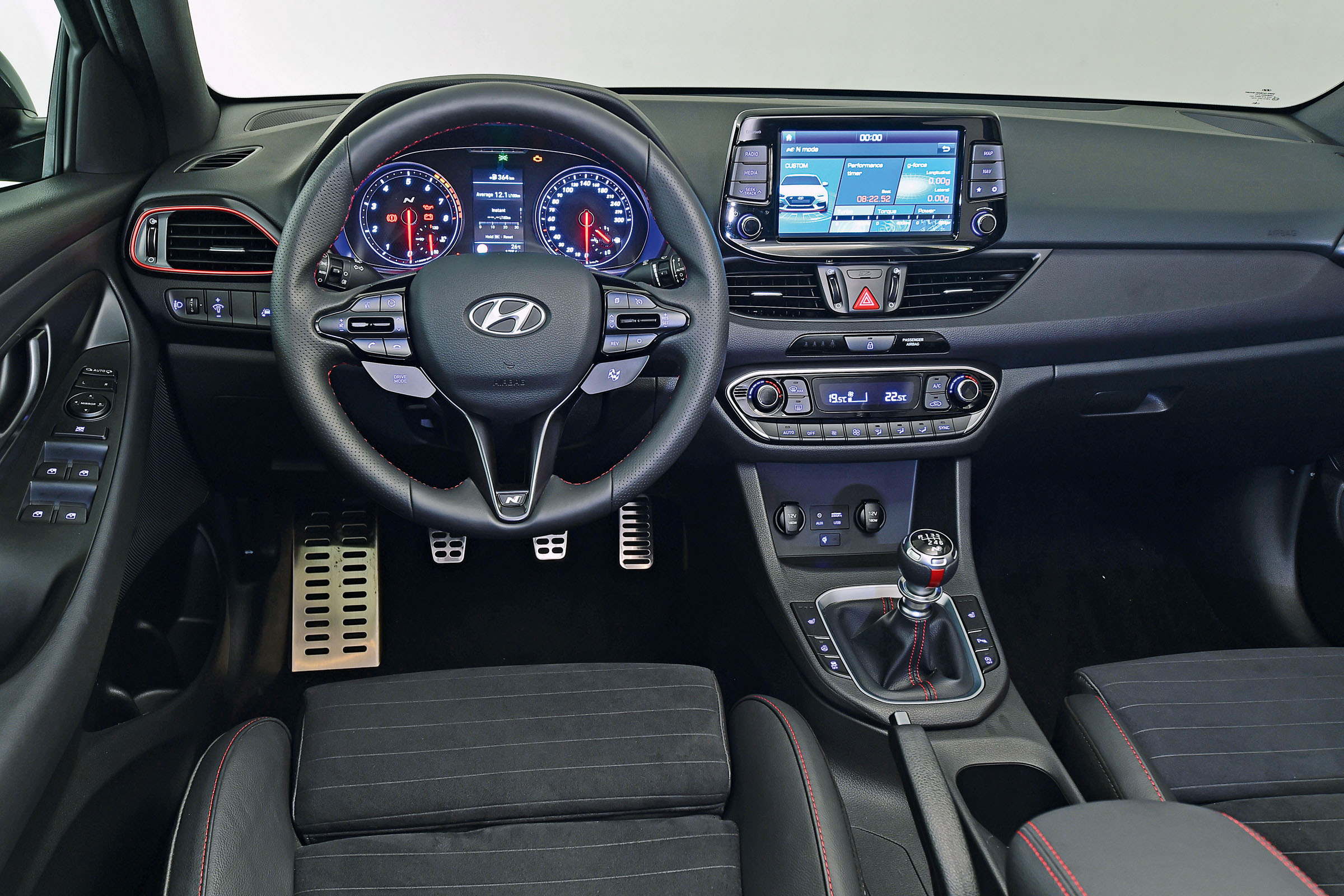 Hyundai i30 Fastback N interior