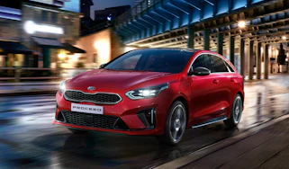 Kia Proceed front