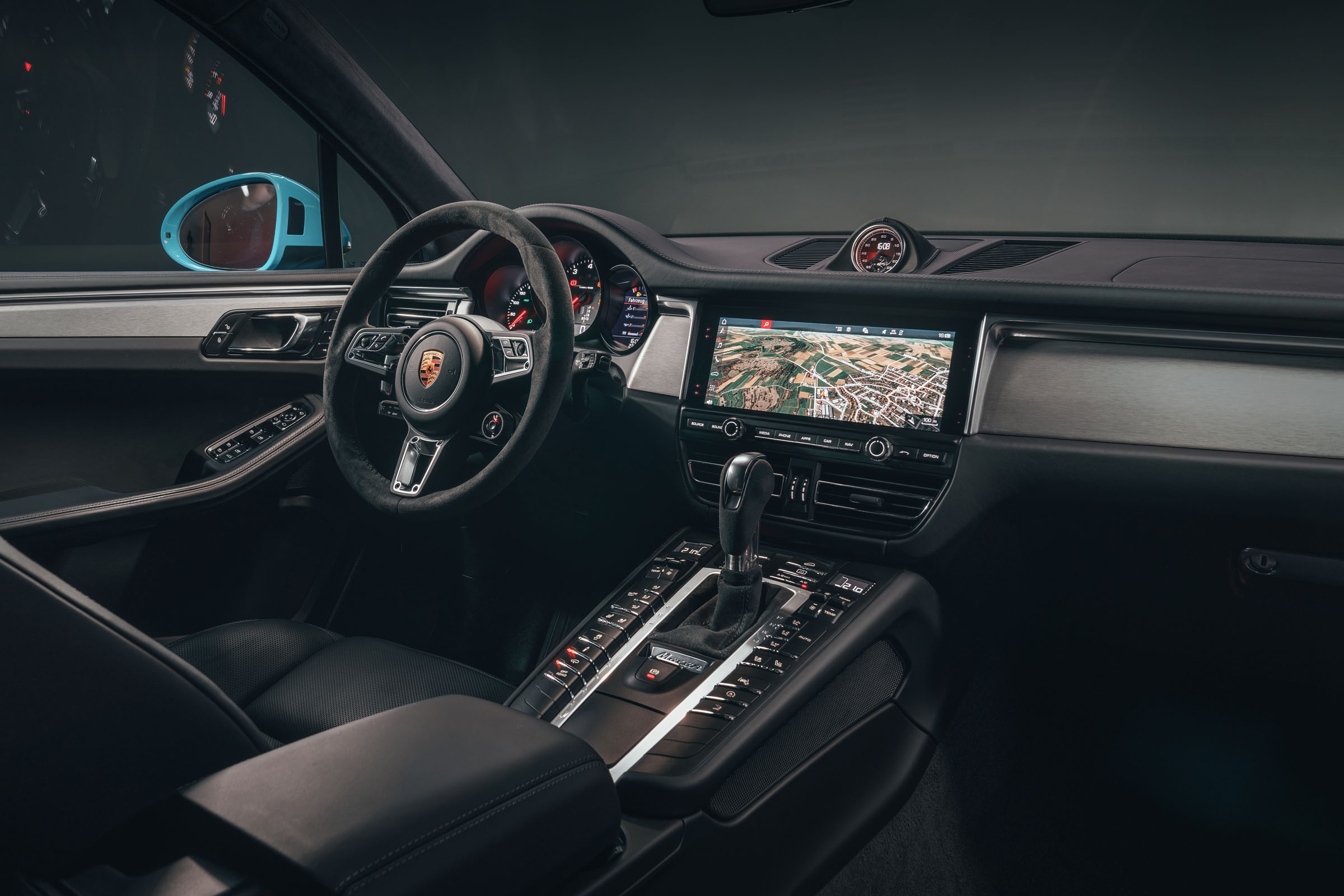 Porsche Macan interior