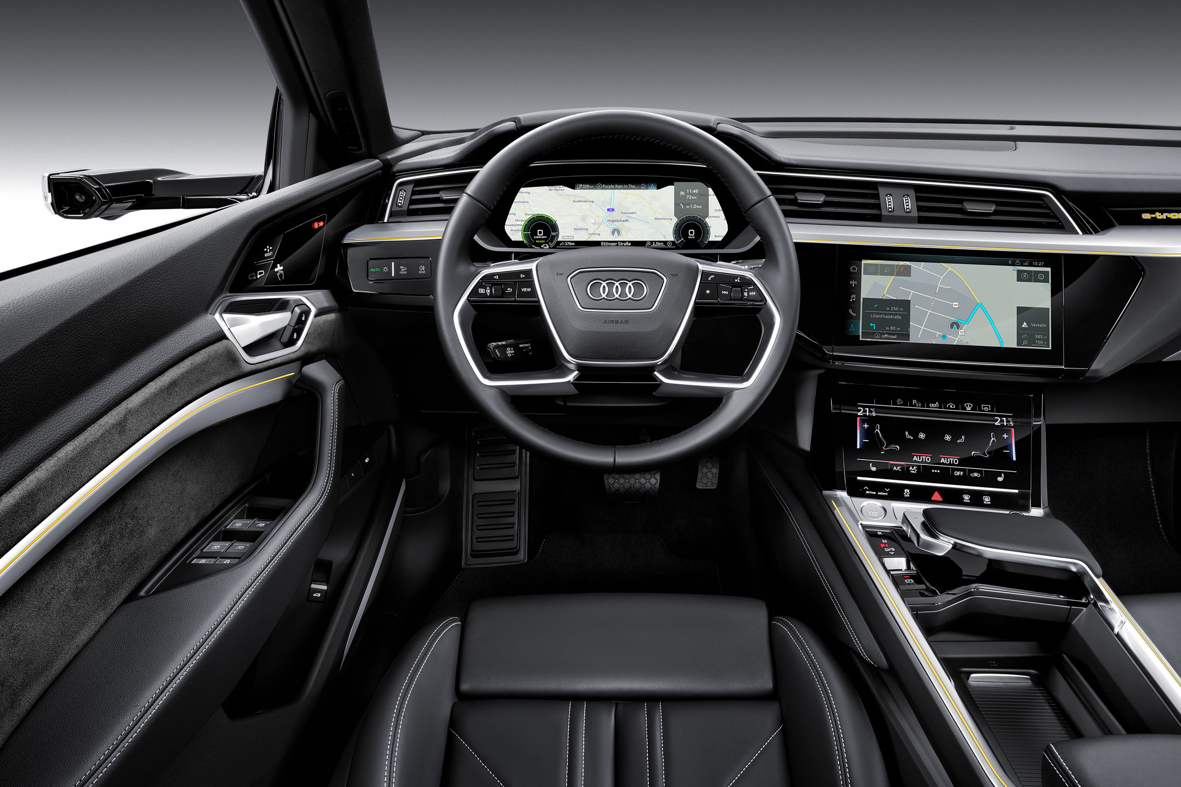 Audi e-tron interior