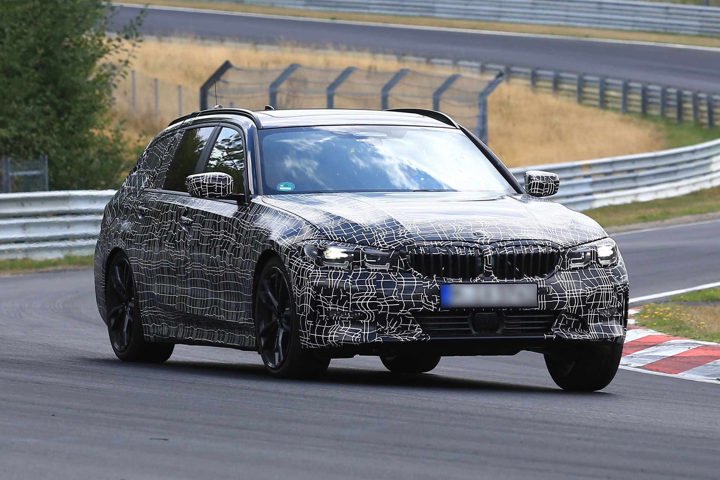 BMW 3 Series Touring tracking front spy shot