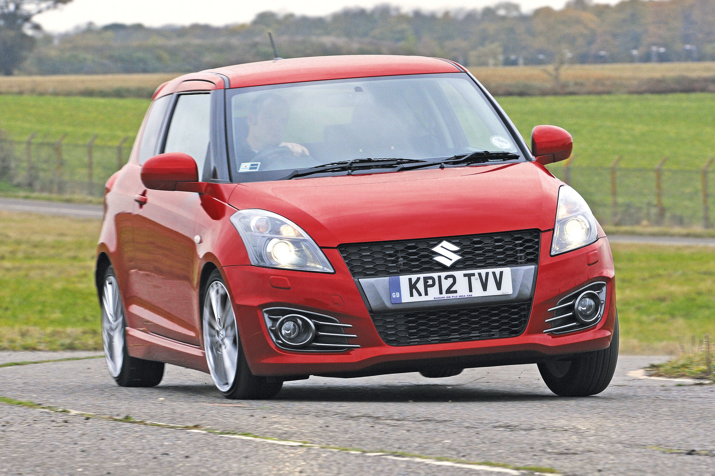 Suzuki Swift Sport front