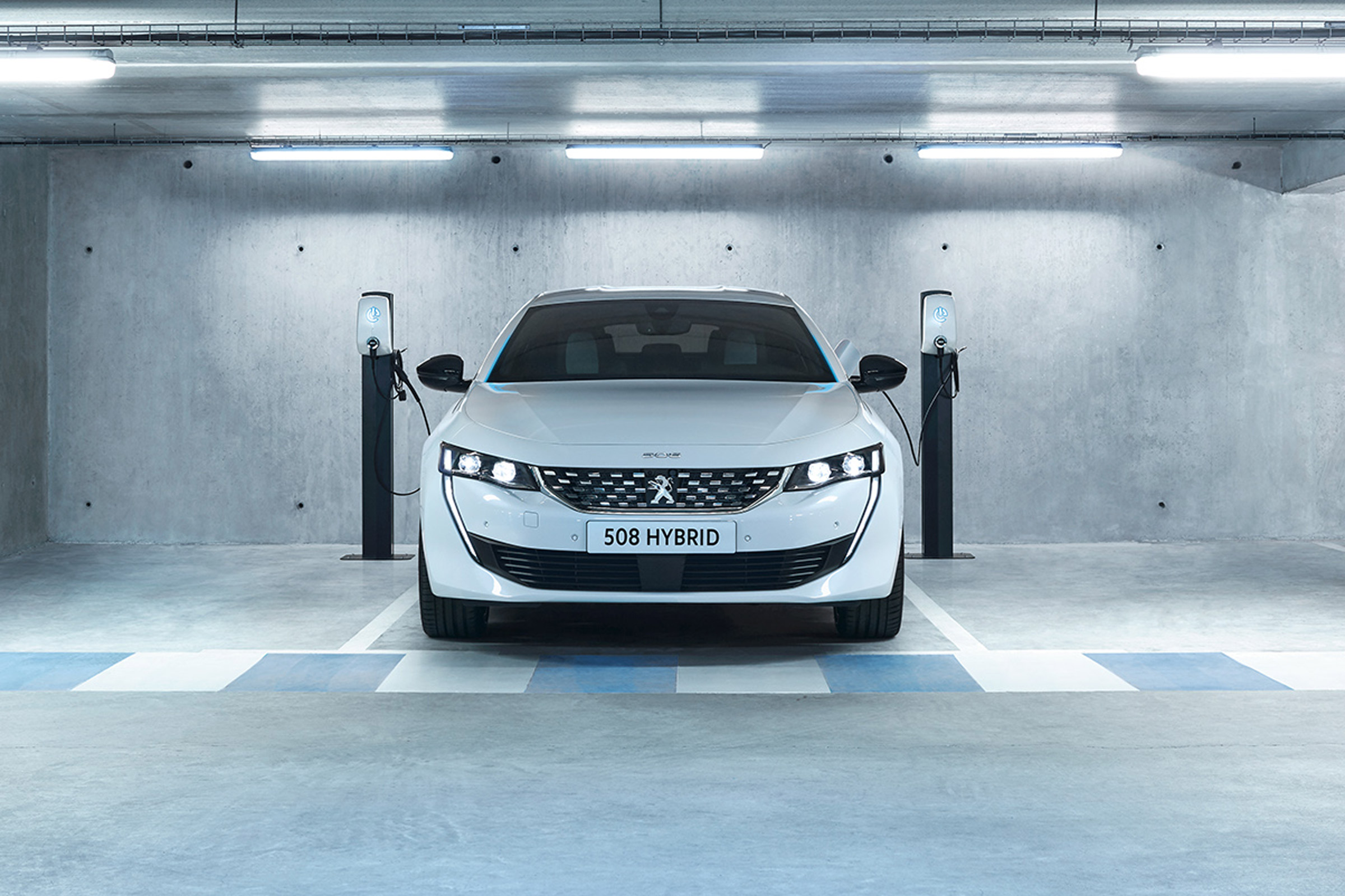 Peugeot 508 plug-in hybrid