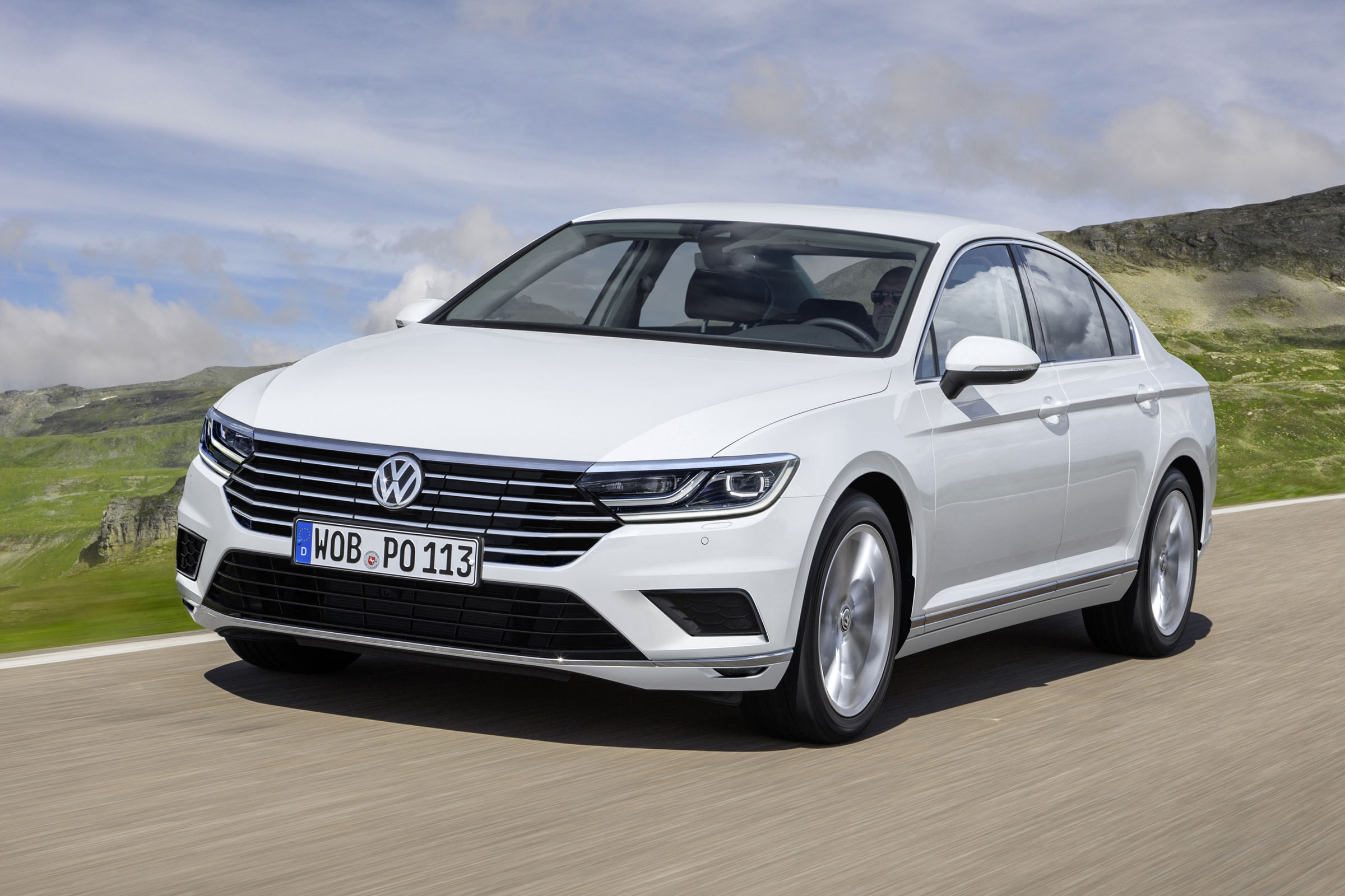 2019 Volkswagen Passat render