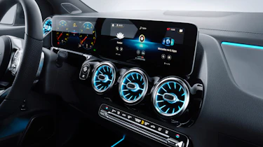 New Mercedes B-Class 5-seat MPV