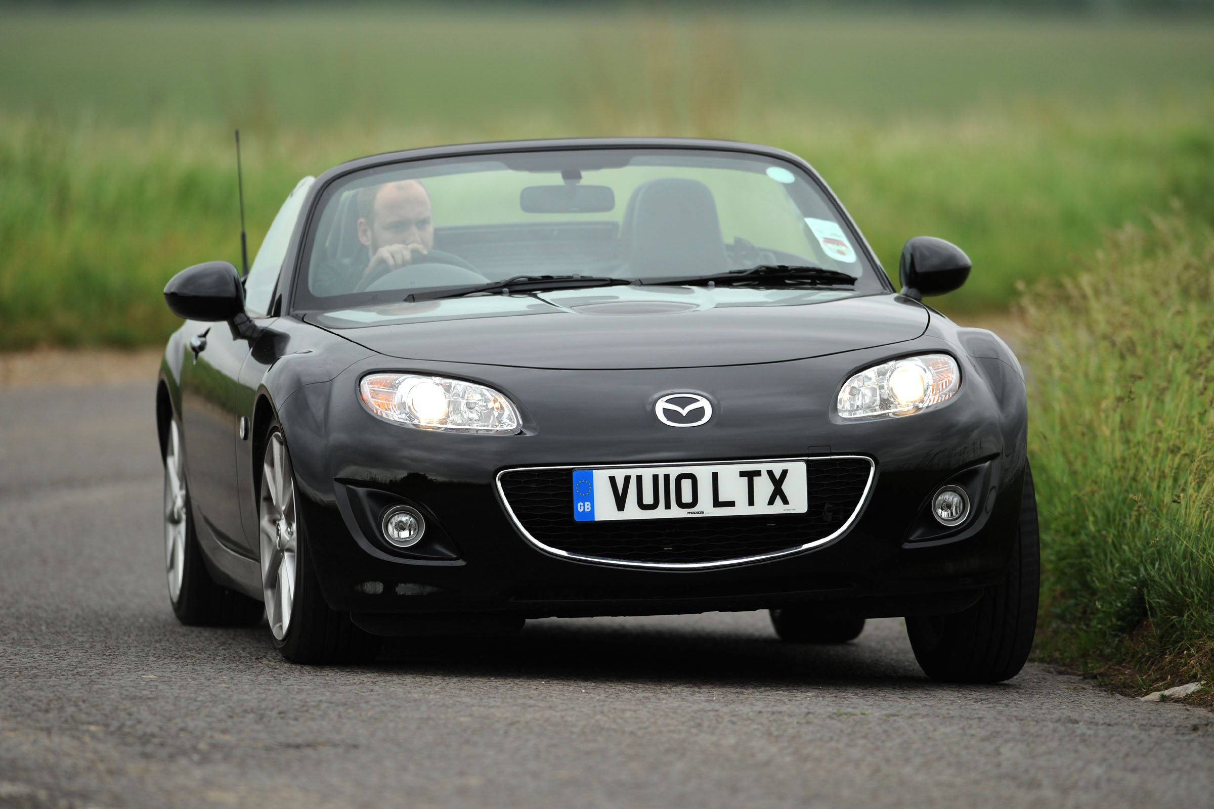 Mazda MX-5 front