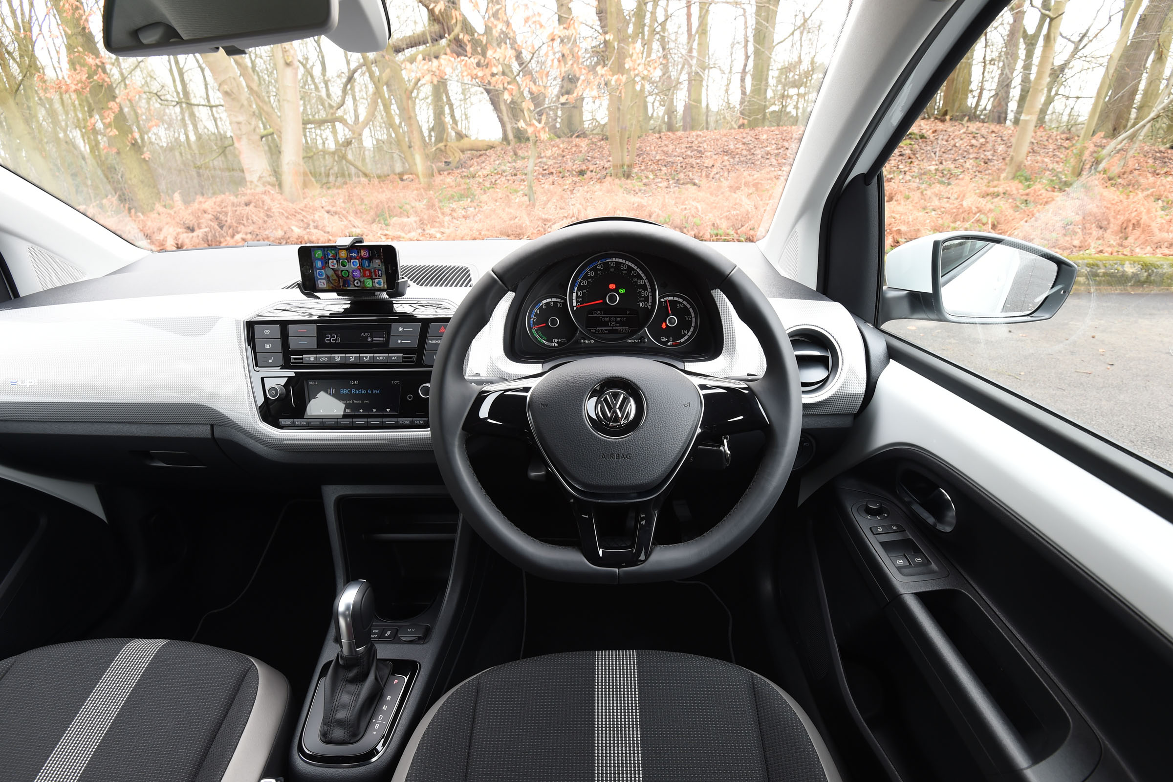 Volkswagen e-up! interior