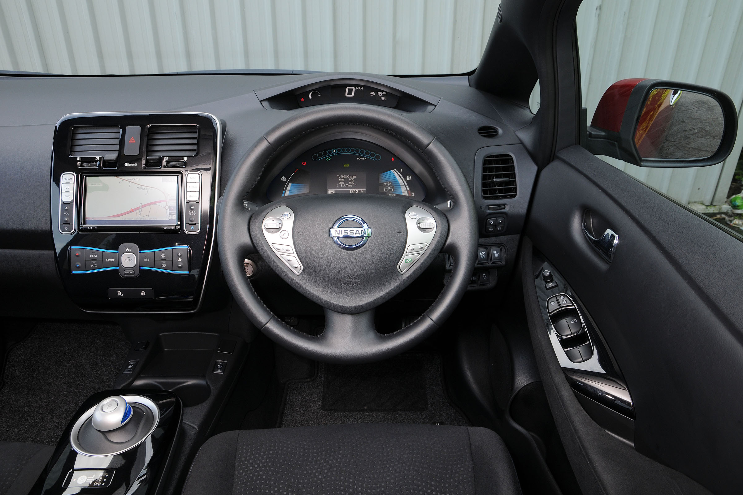 Nissan Leaf interior
