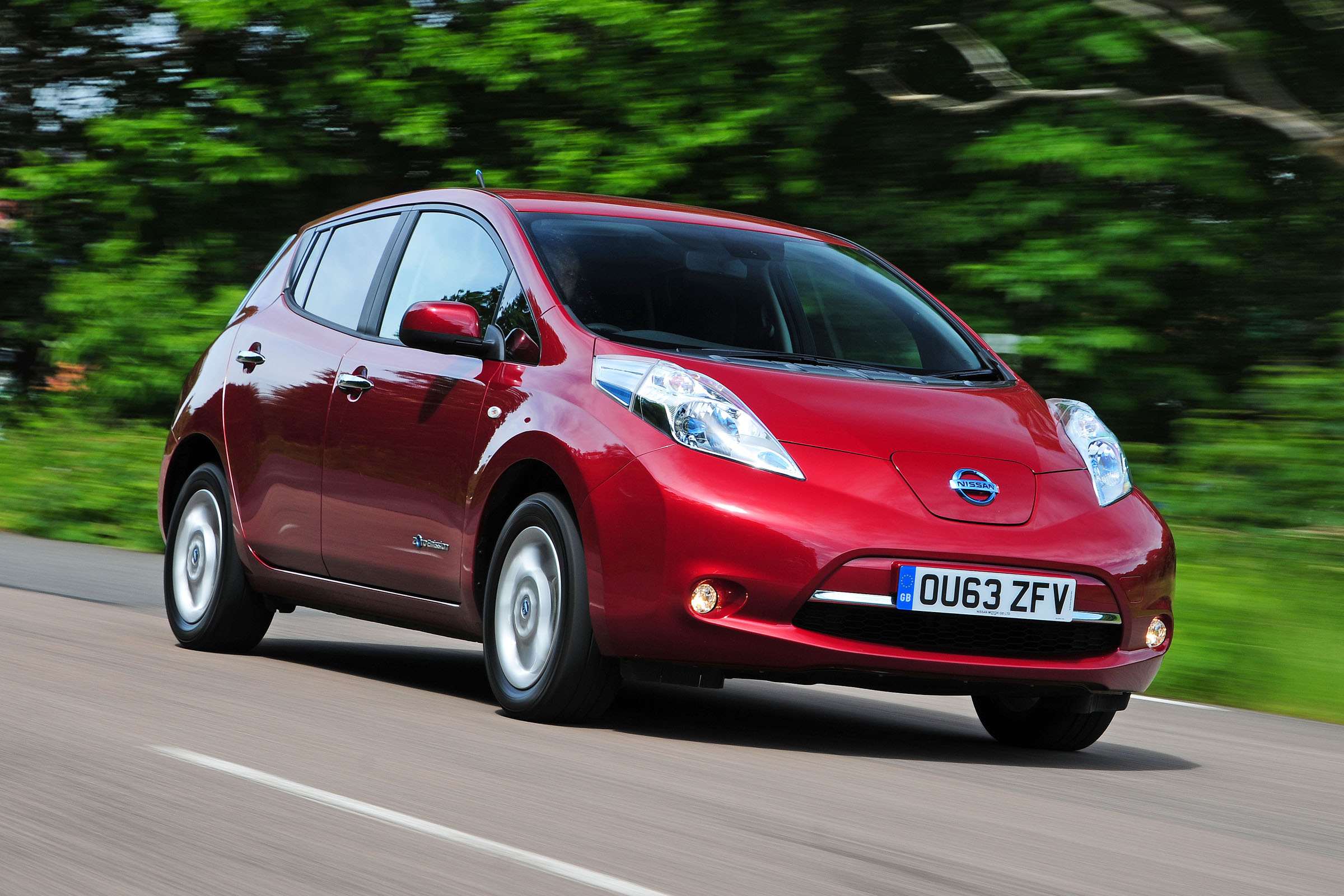 Nissan Leaf front