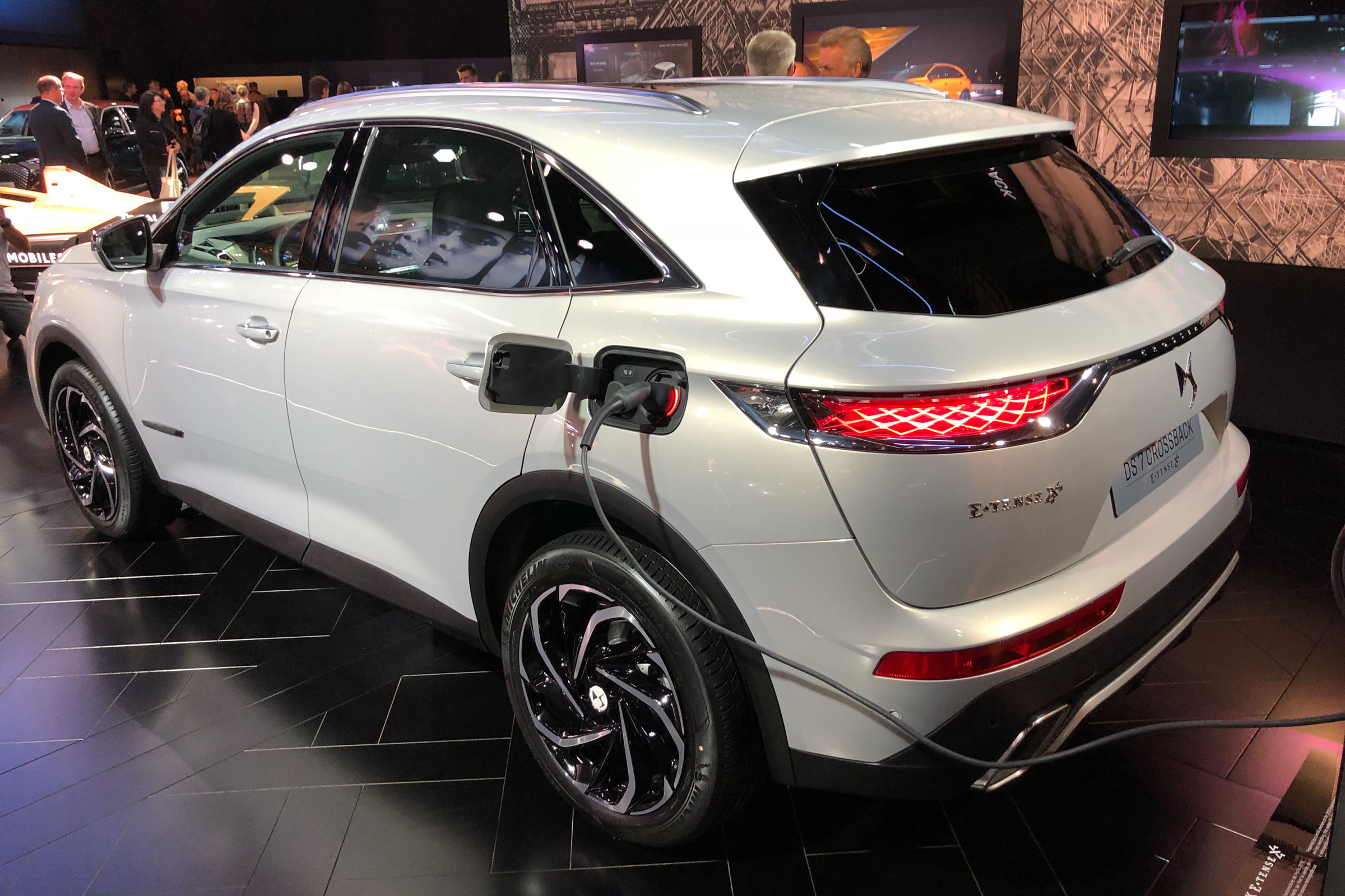 DS 3 Crossback E-Tense rear