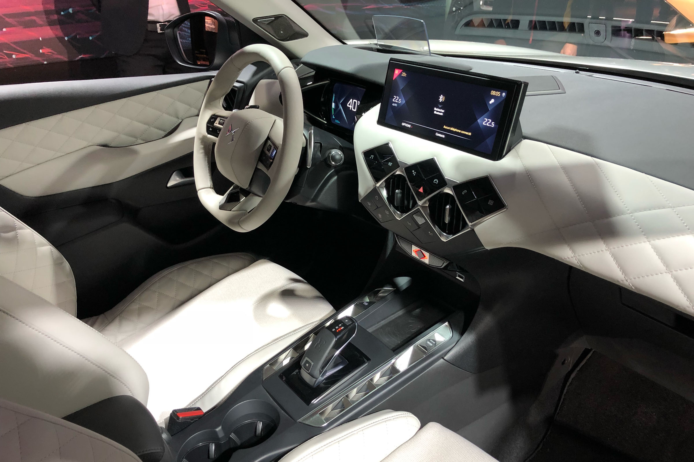 DS 3 Crossback E-Tense interior