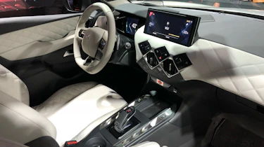 DS 3 Crossback E-Tense interior