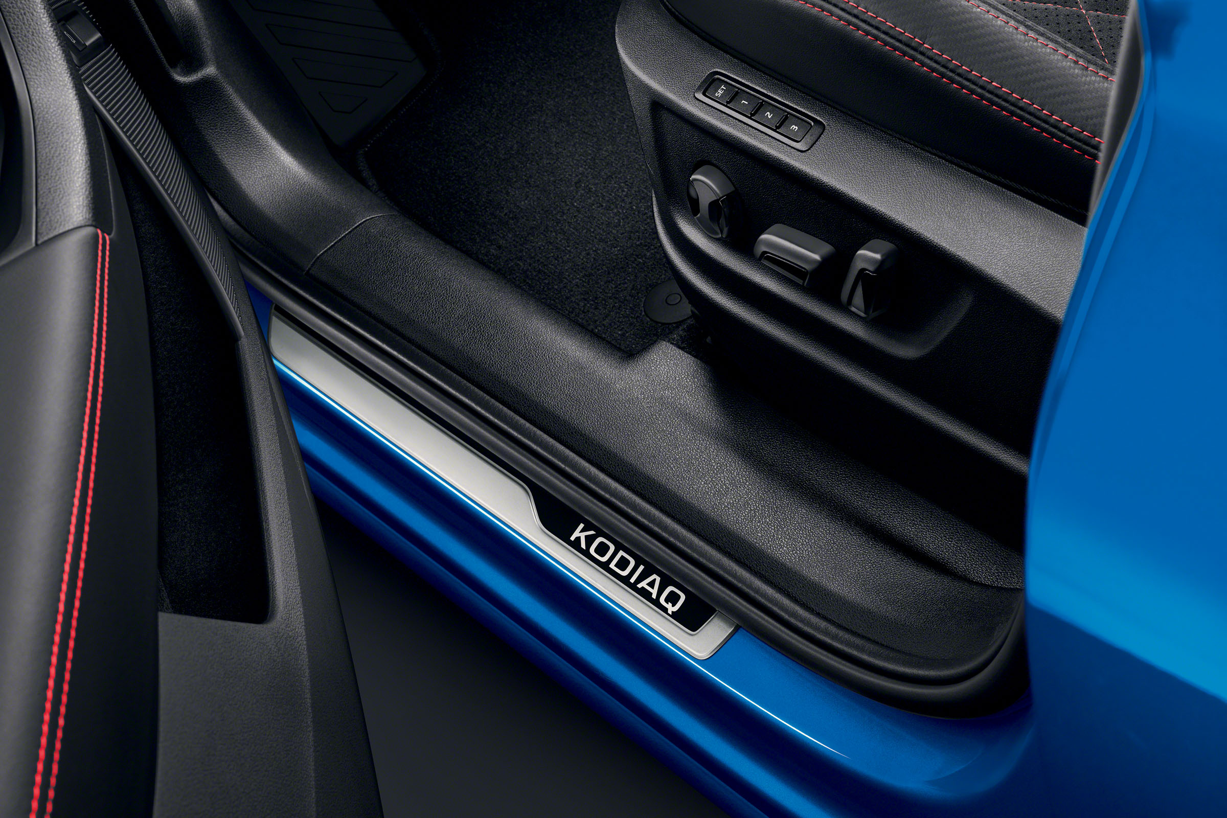 2018 Skoda Kodiaq vRS scuff plate