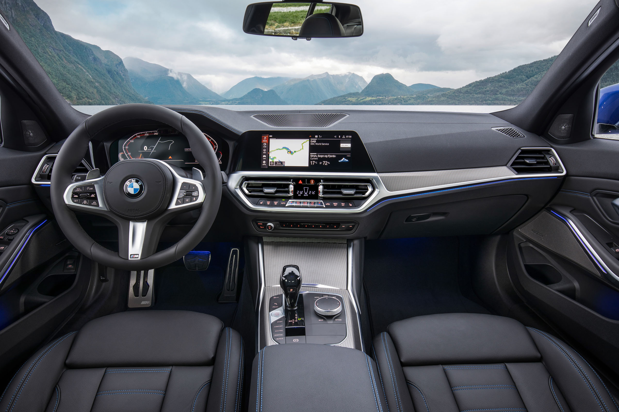 BMW 3 Series 2019 interior