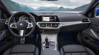 BMW 3 Series 2019 interior
