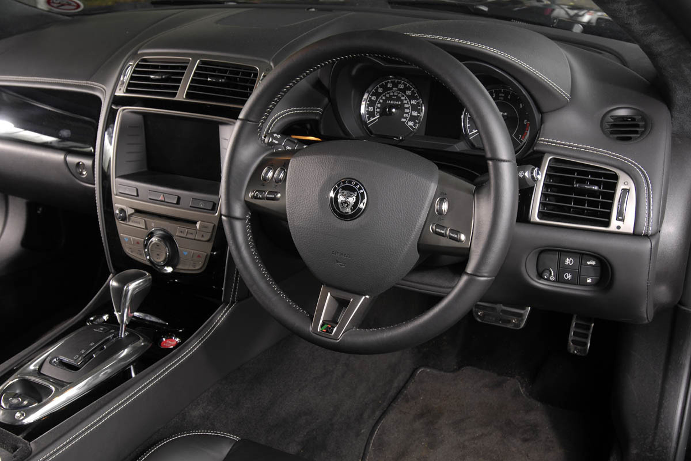 Jaguar XK interior
